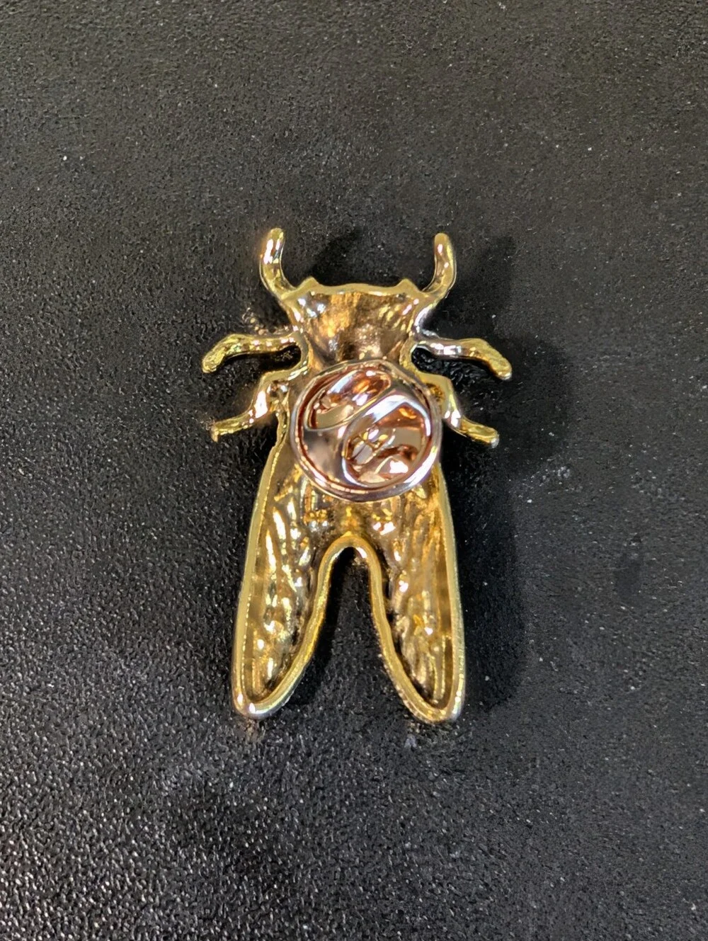 N/A stylish gold